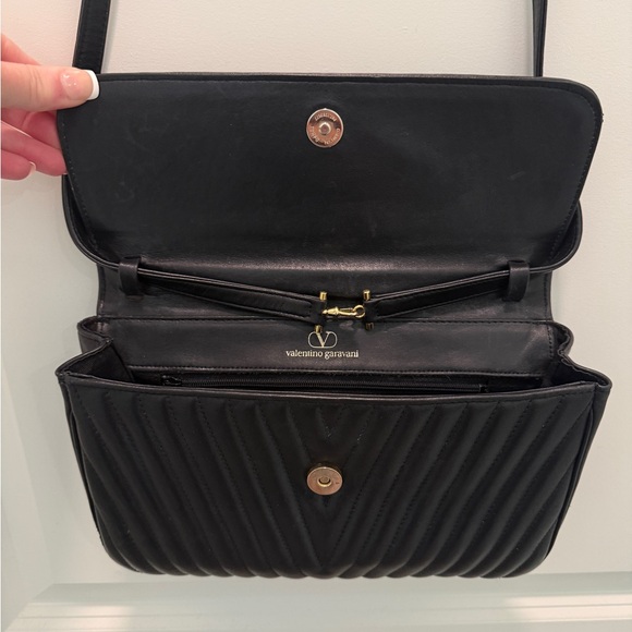 Vintage Valentino Black Quilted Leather Clutch - Picture 7 of 10